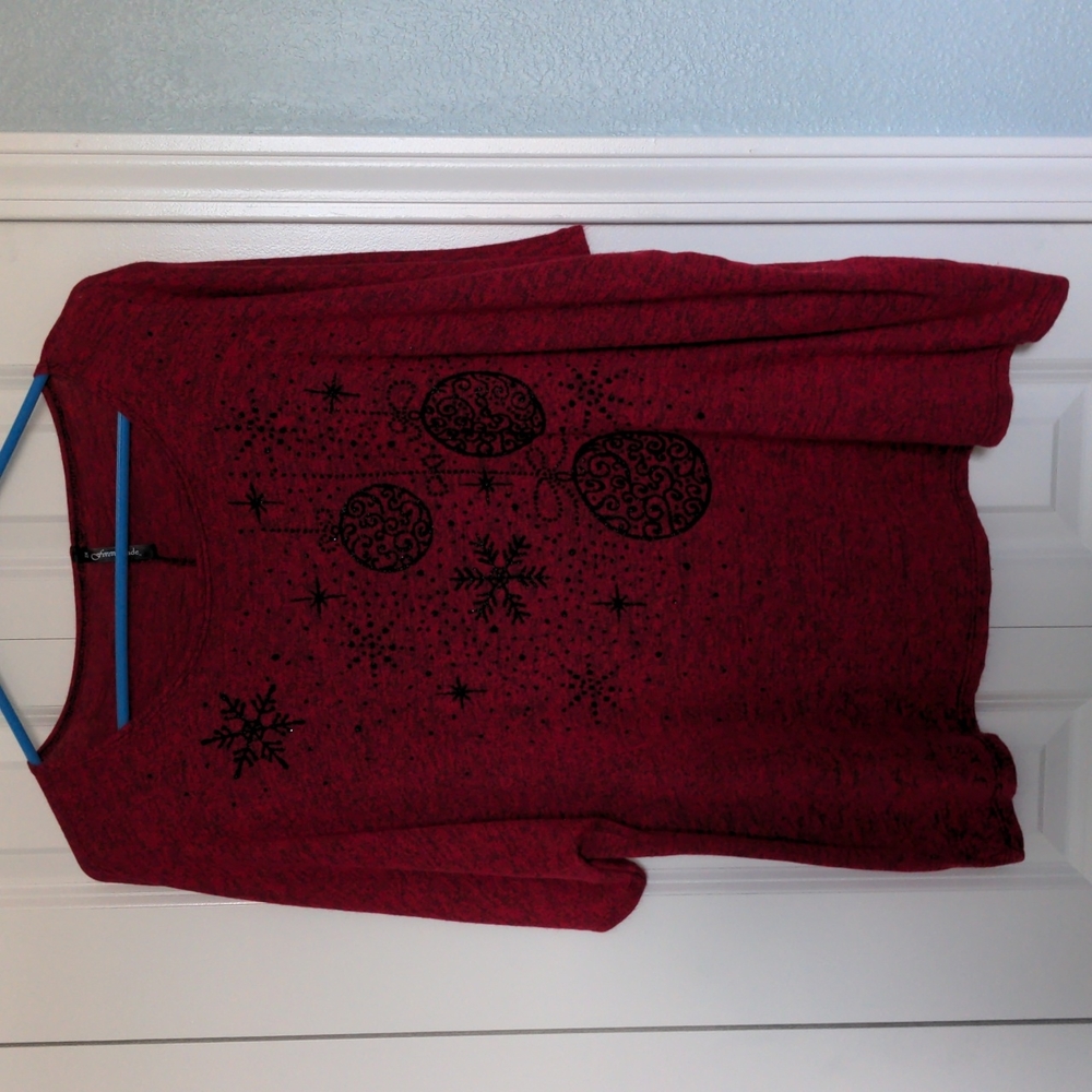 Forever Jade Holiday Top